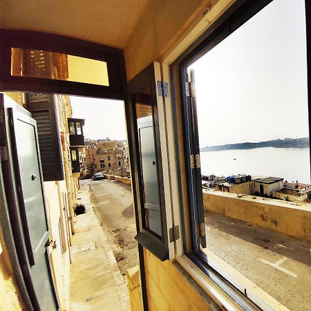 Oasis 22 Savynomad Harbour Residences Wow Views Valletta Bagian luar foto