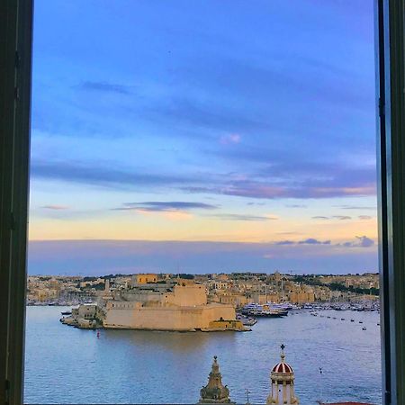 Oasis 22 Savynomad Harbour Residences Wow Views Valletta Bagian luar foto